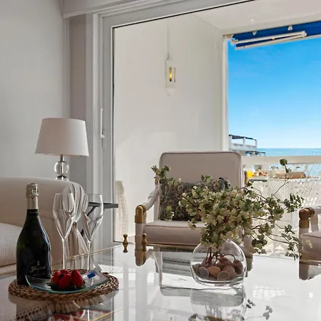 Vista Mar Y Piscina En Puerto Banus Apartment Marbella