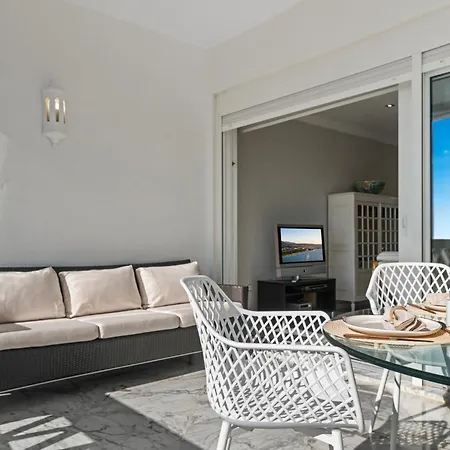 Apartment Vista Mar Y Piscina En Puerto Banus